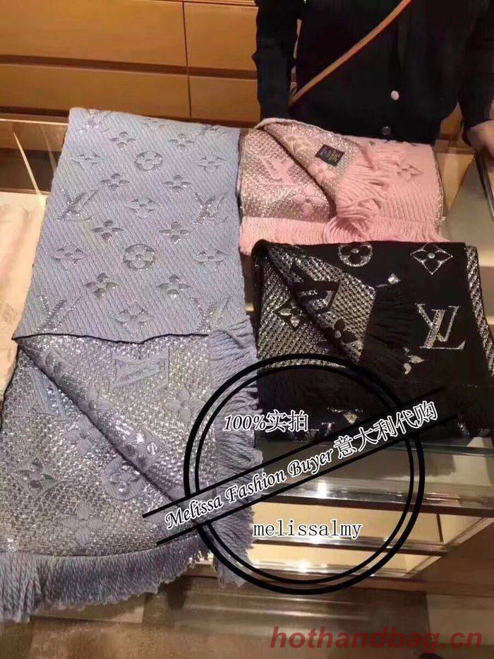 Louis Vuitton Scarf LV00023